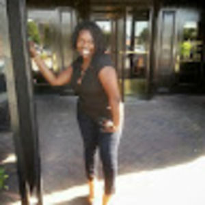 Meet your Posher, Valesa